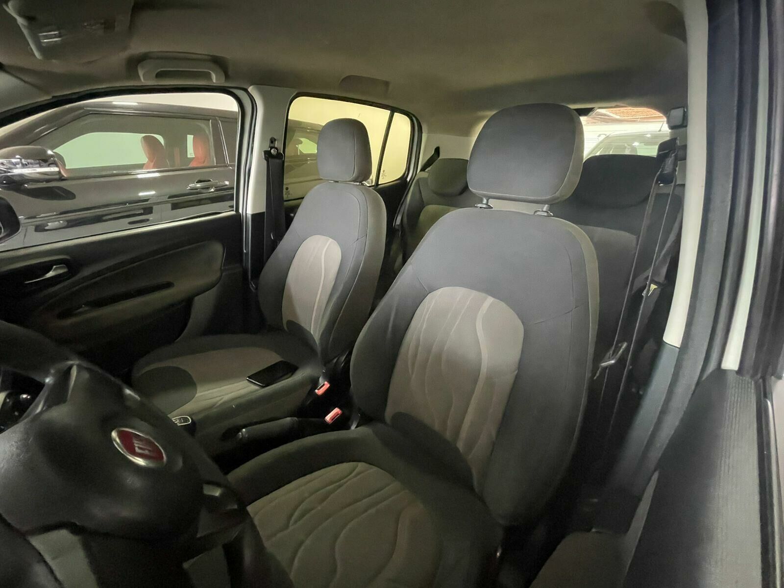 Imagem do veículo  FIAT UNO WAY 1.0